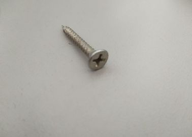 Volstrengdraad van koolstofstaal Droge wand zelfborende schroeven Platkop metalen schroeven